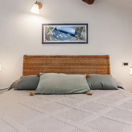 Appartement Elegante Mansarda Nel Centro Storico Di
