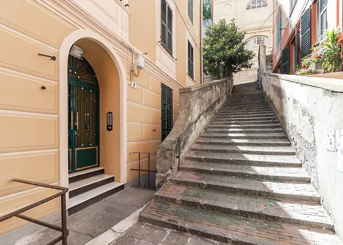 5-sleeps In Elegant Attic In The Historic Center Of Lejlighed Genova